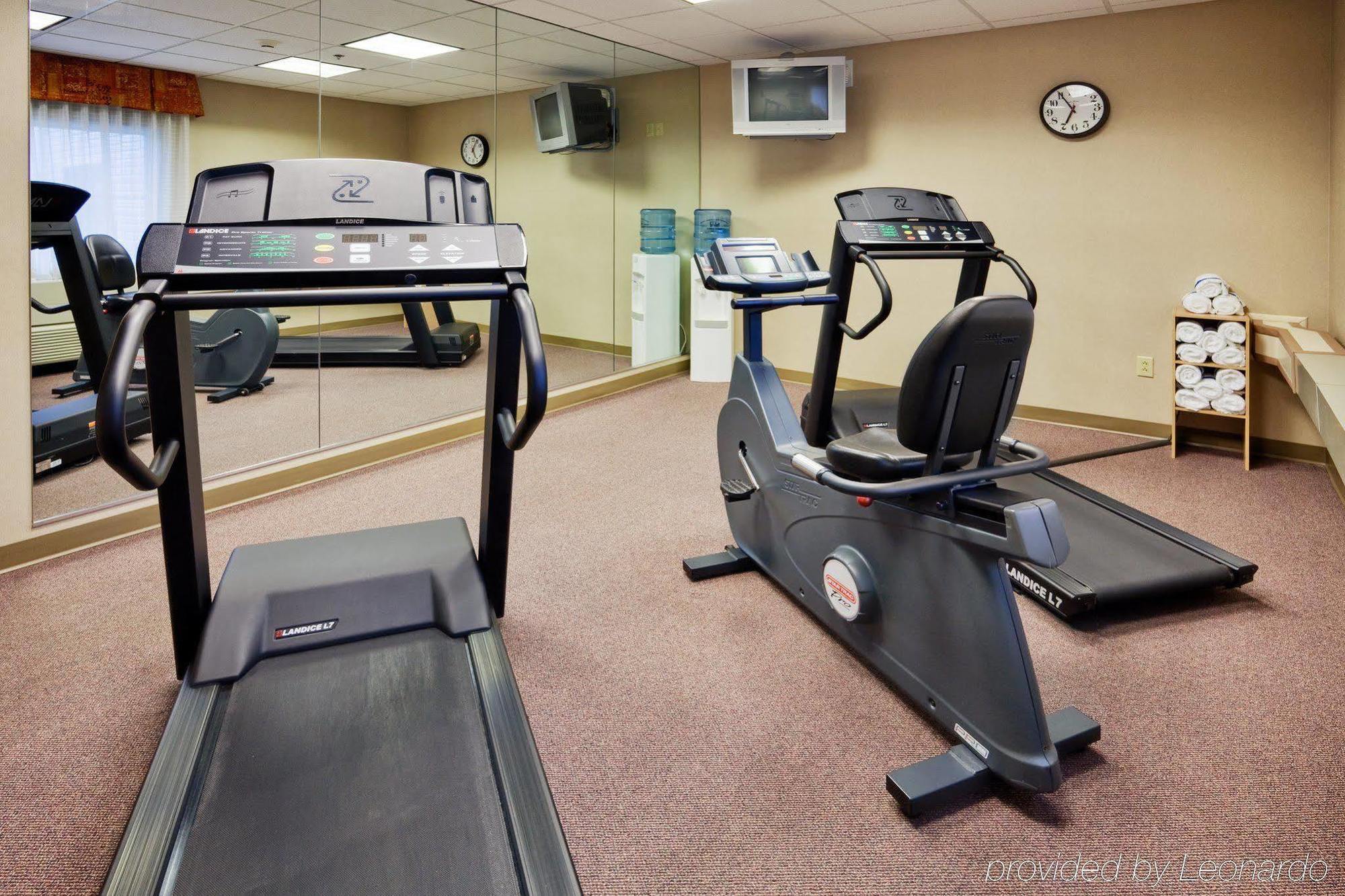 New Milford Holiday Inn Express & Suites Gibson By Ihg מראה חיצוני תמונה